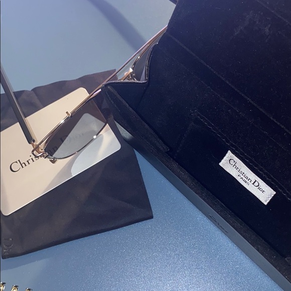 Authentic Christian Dior  technologic sunglasses - Picture 5 of 5